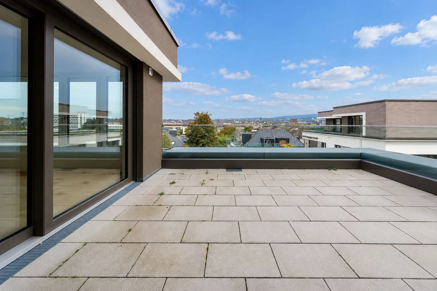 2 room apartment with 93 m² in Wiesbaden – Photo 6
