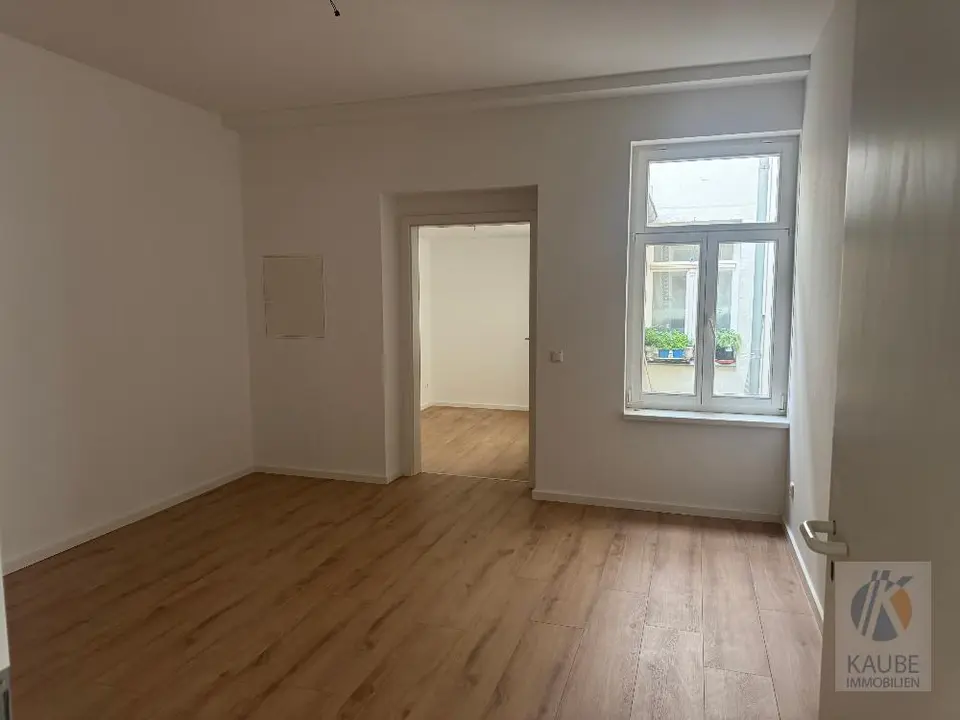 5 Zimmer Wohnung mit 110 m² in Riesa – Bild 2