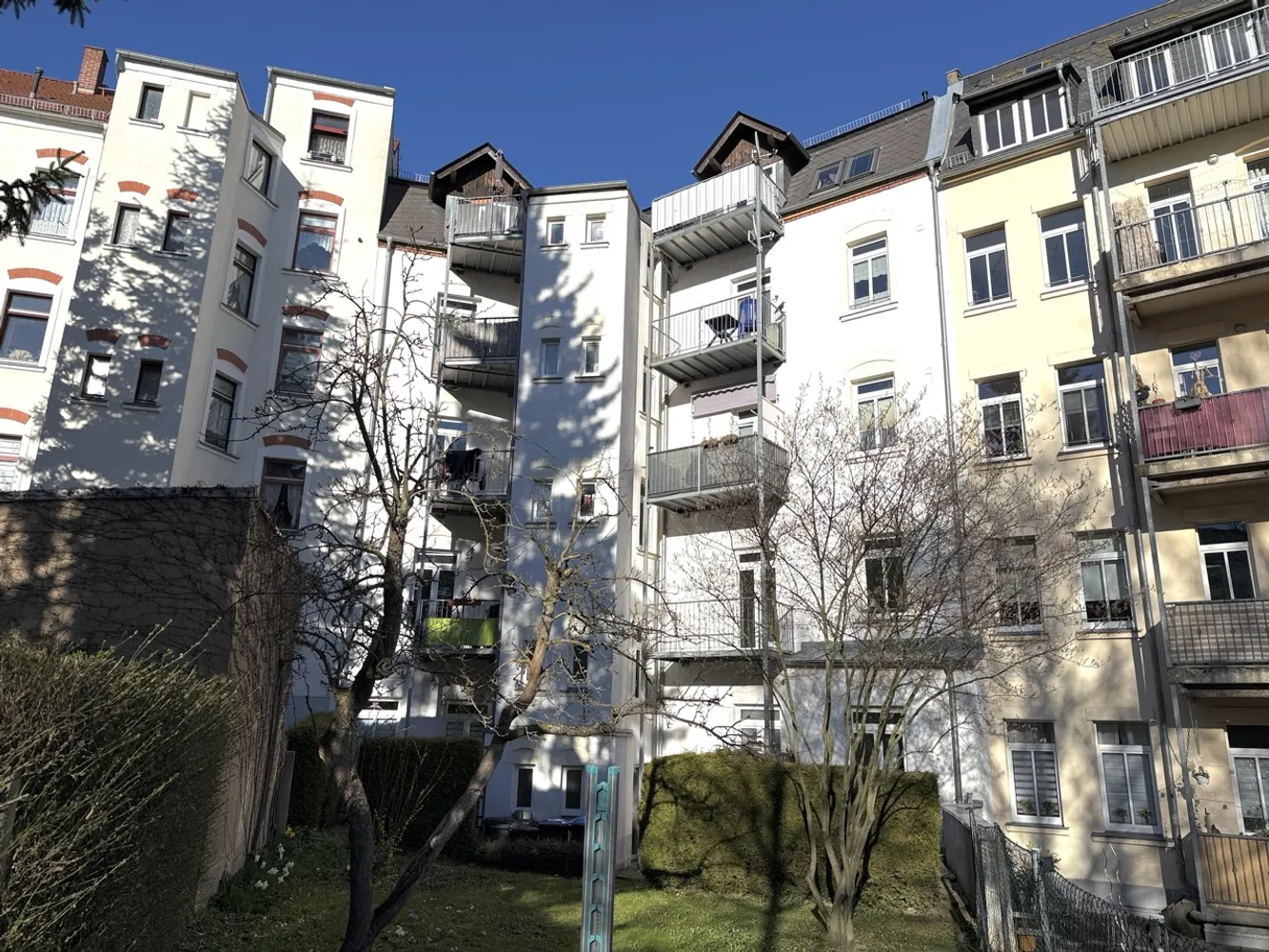 3 Zimmer Wohnung mit 72 m² in Plauen – Bild 2