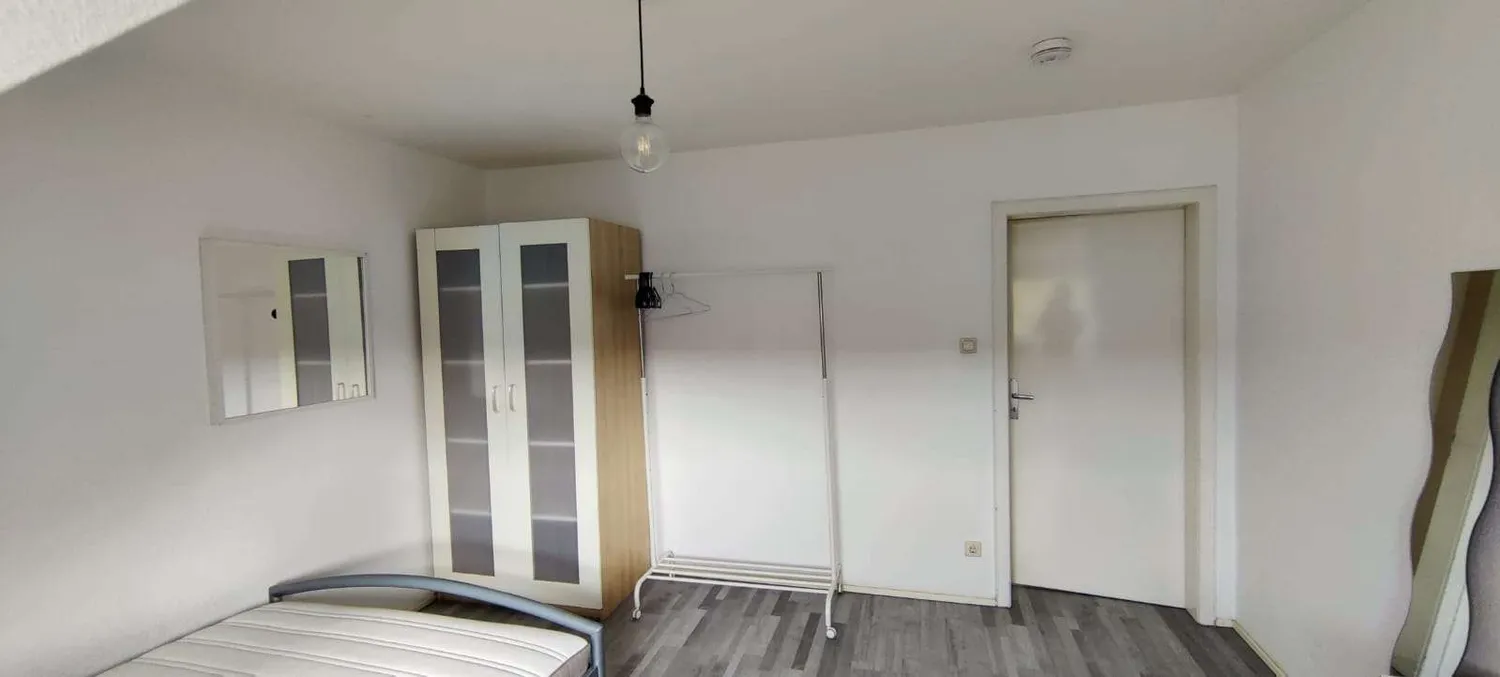 WG-Zimmer mit 18 m² in Stuttgart – Bild 1