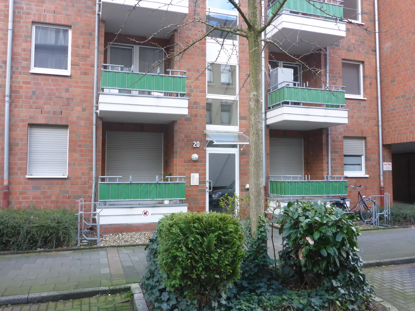1 Zimmer Wohnung mit 27 m² in Neuss – Bild 1