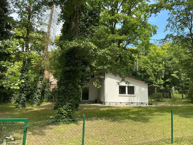2 Zimmer Haus mit 90 m² in Berlin – Bild 1