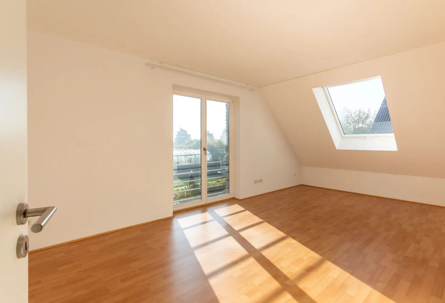 5 Zimmer Haus mit 250 m² in Neuss – Bild 3