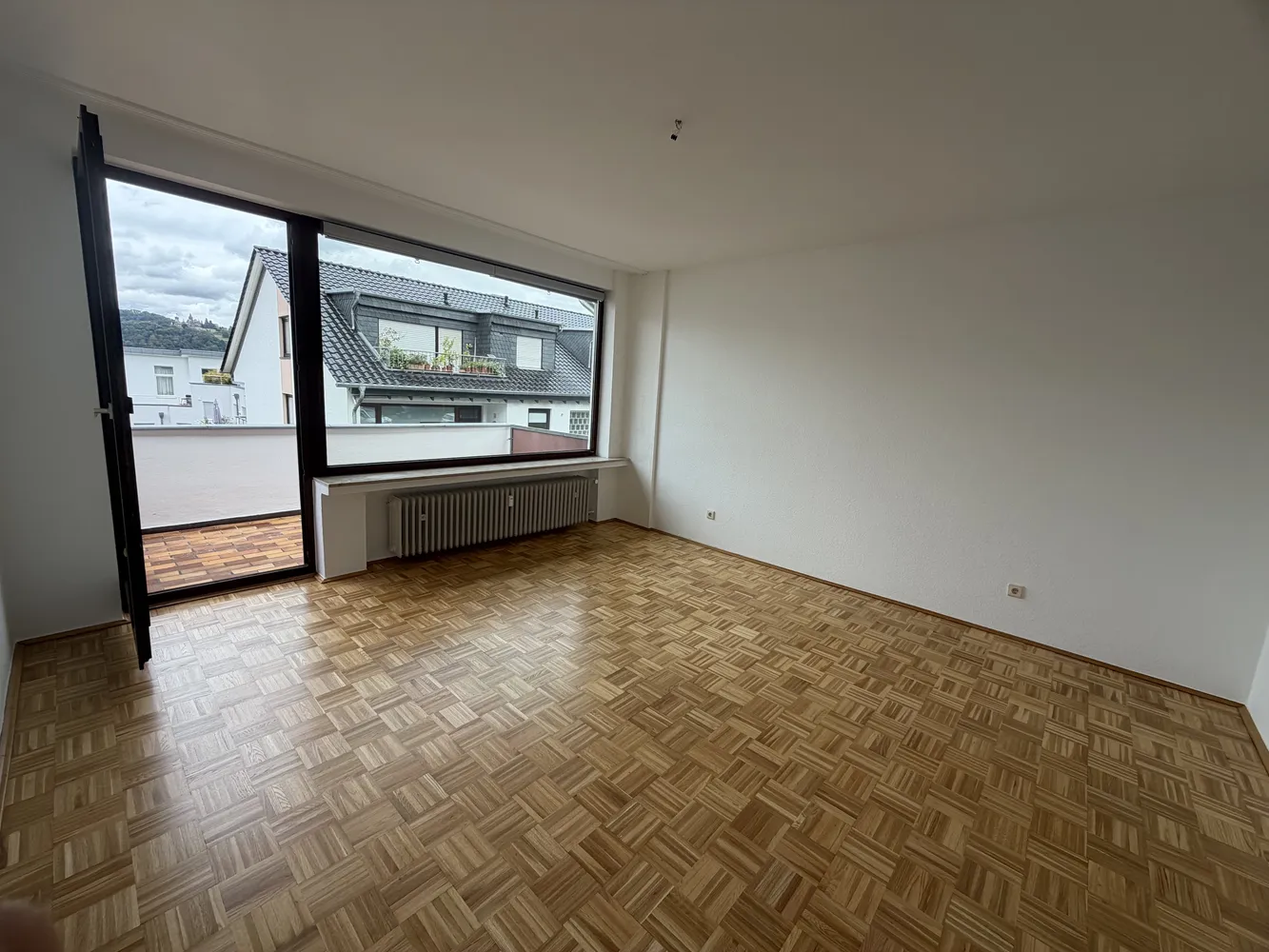 4 Zimmer Wohnung mit 114 m² in Bonn – Bild 2