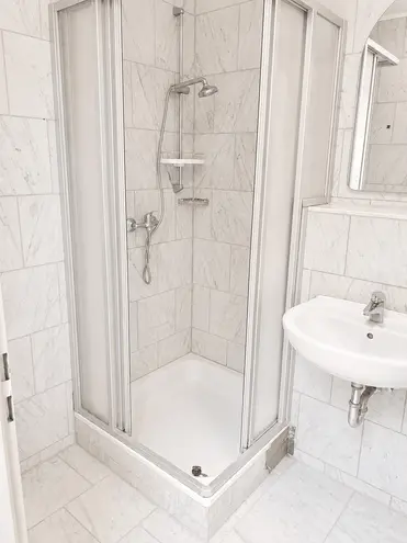 1 room apartment with 33 m² in Saarbrücken – Photo 7