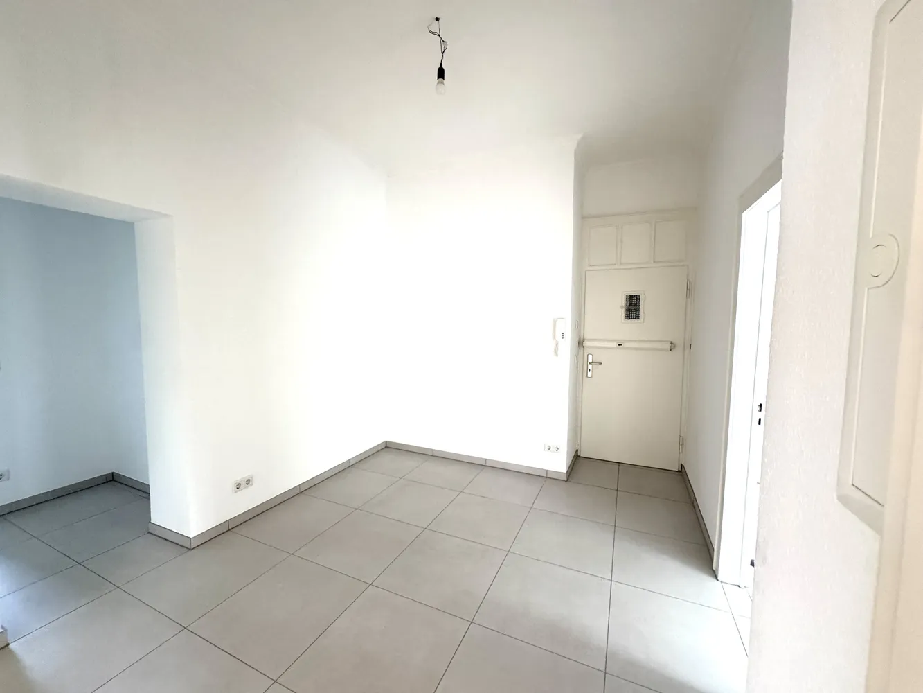 2 room apartment with 74 m² in Düsseldorf – Photo 11