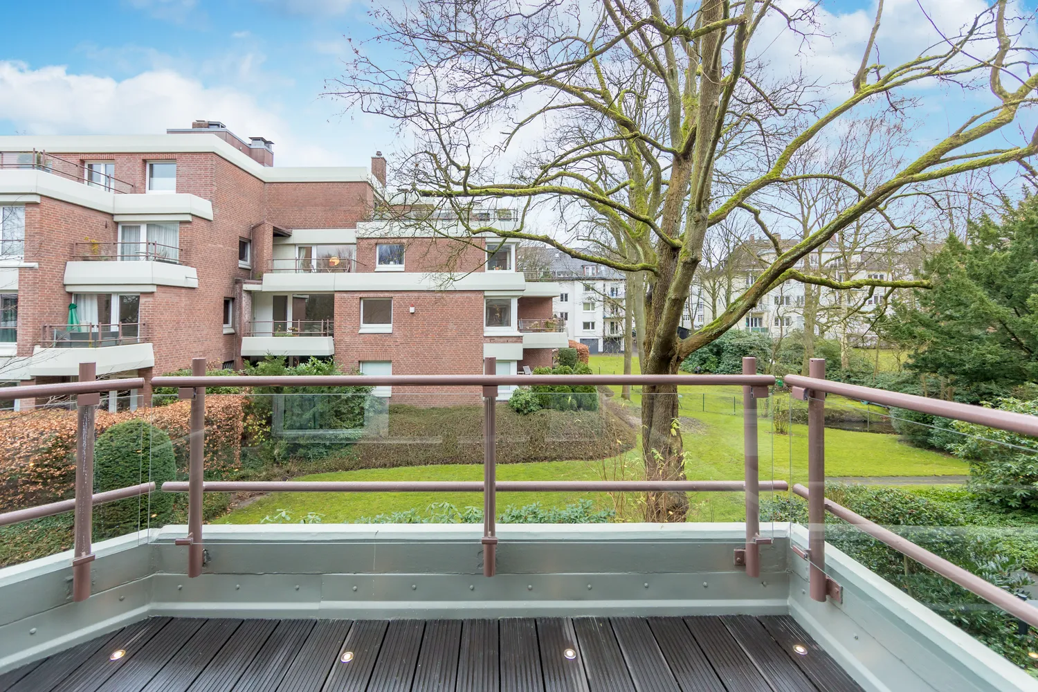 2 room apartment with 40 m² in Hamburg – Photo 2