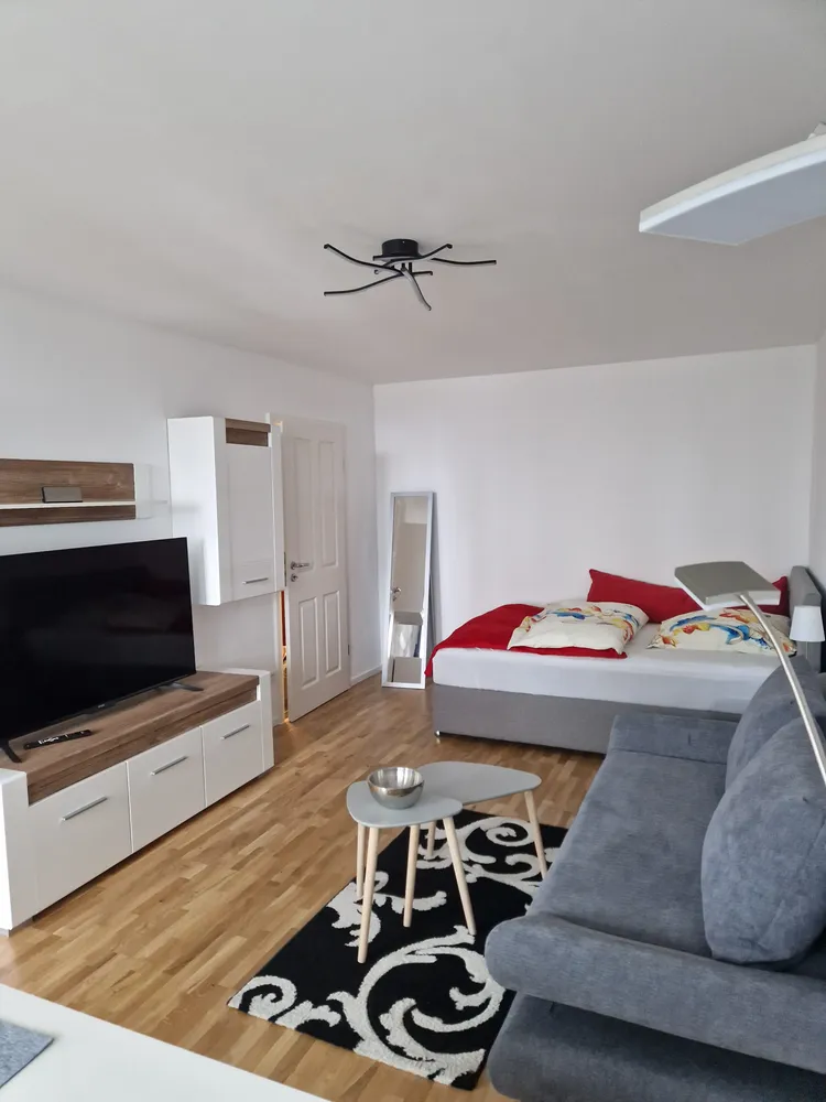 1 room apartment with 34 m² in Munich – Photo 2