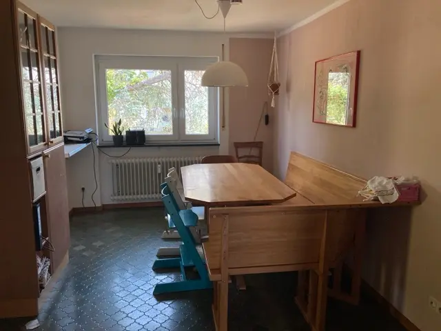 18 Zimmer Wohnung mit 145 m² in Freiburg im Breisgau – Bild 5