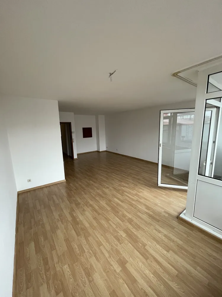 6 Zimmer Wohnung mit 139 m² in Ludwigshafen am Rhein – Bild 3