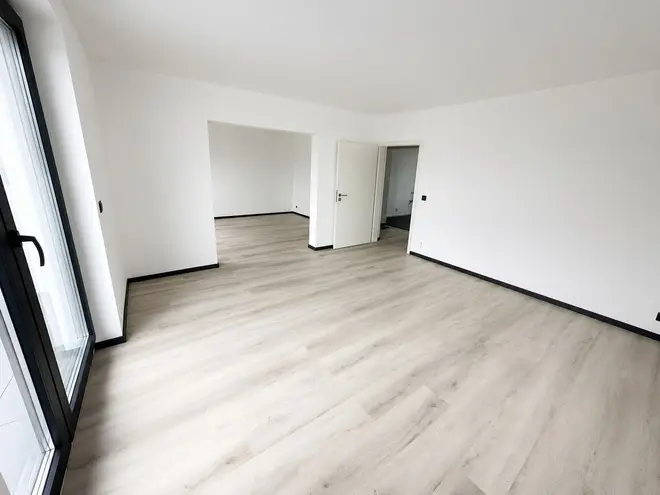 4 Zimmer Wohnung mit 114 m² in Nürnberg – Bild 4