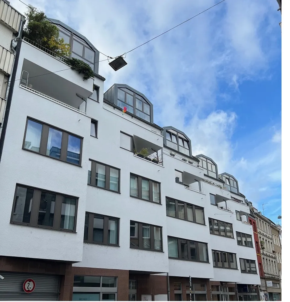 2 Zimmer Wohnung mit 69 m² in Köln – Bild 1