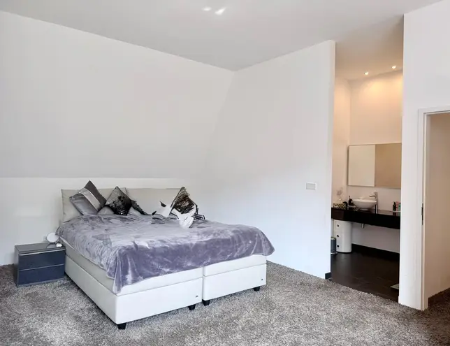 6 Zimmer Haus mit 260 m² in Bochum – Bild 11