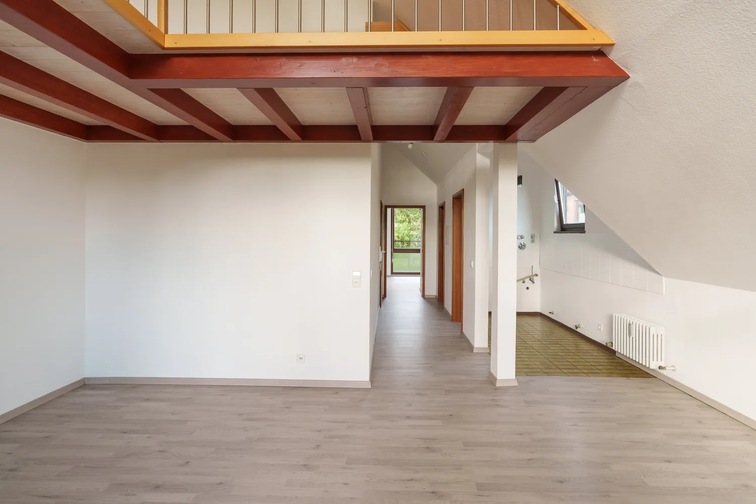 2 Zimmer Wohnung mit 46 m² in Stuttgart – Bild 2