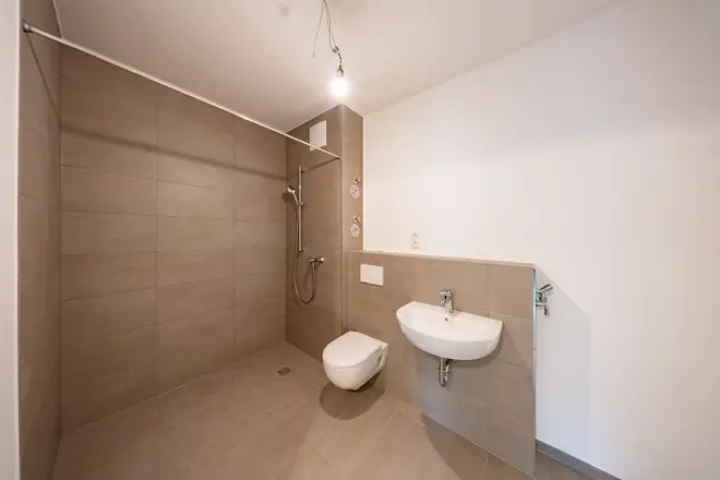 5 Zimmer Wohnung mit 99 m² in Berlin – Bild 7