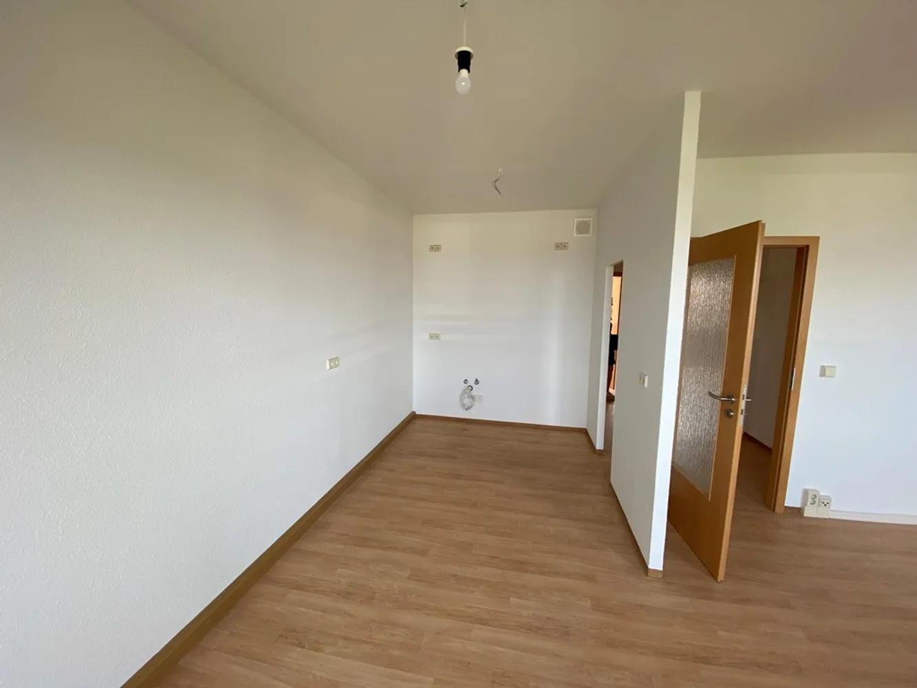 4 Zimmer Wohnung mit 65 m² in Suhl – Bild 5