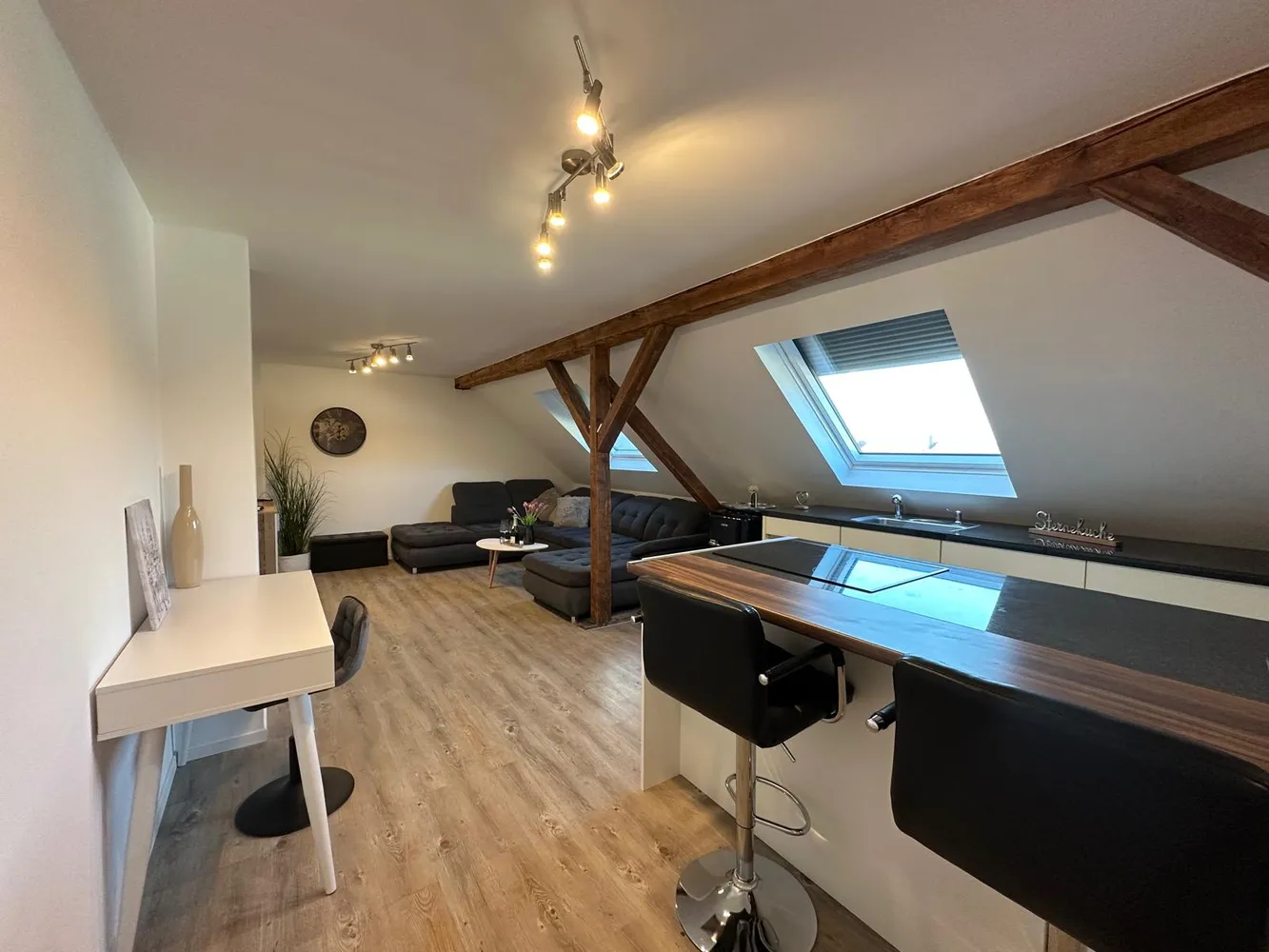 2 Zimmer Wohnung mit 70 m² in Essen – Bild 2