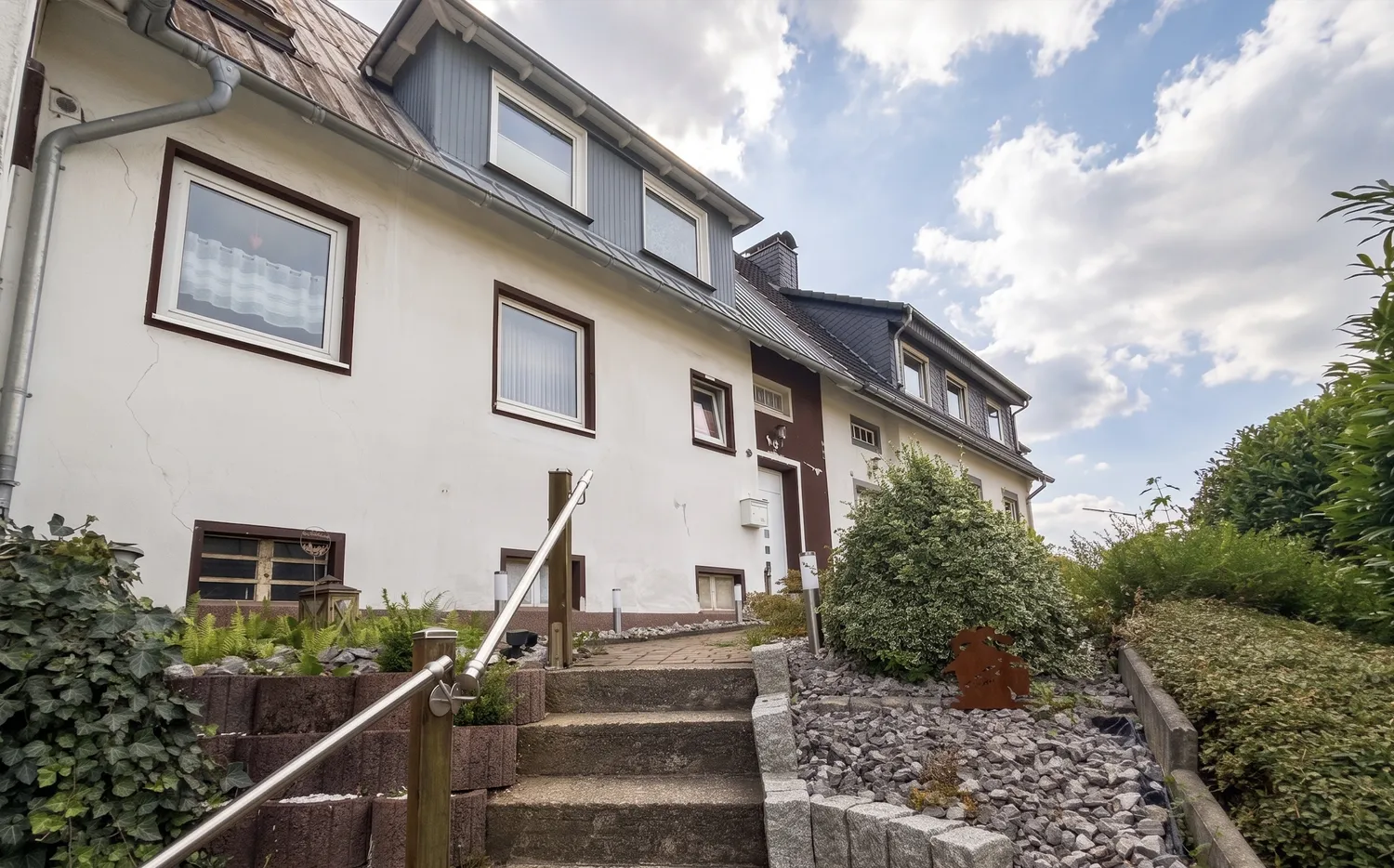 3 Zimmer Wohnung mit 95 m² in Siegen – Bild 1