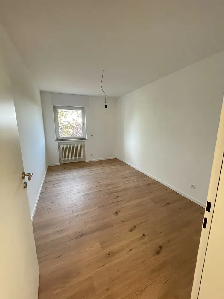 3 Zimmer Wohnung mit 99 m² in Wiesbaden – Bild 6