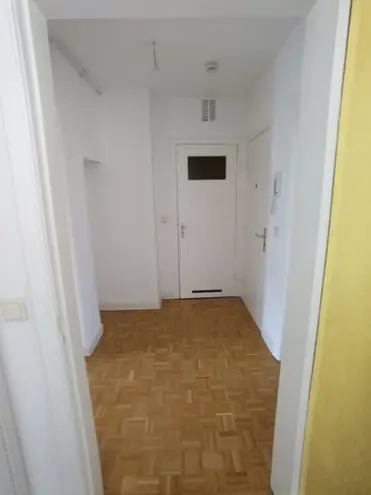 2 Zimmer Wohnung mit 52 m² in Hamburg – Bild 2