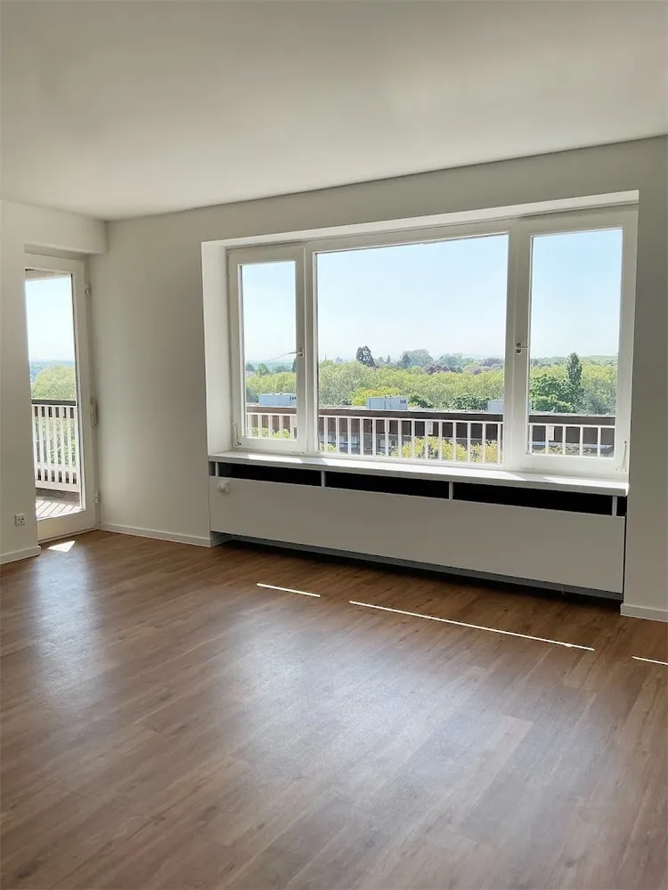 3 Zimmer Wohnung mit 98 m² in Köln – Bild 2