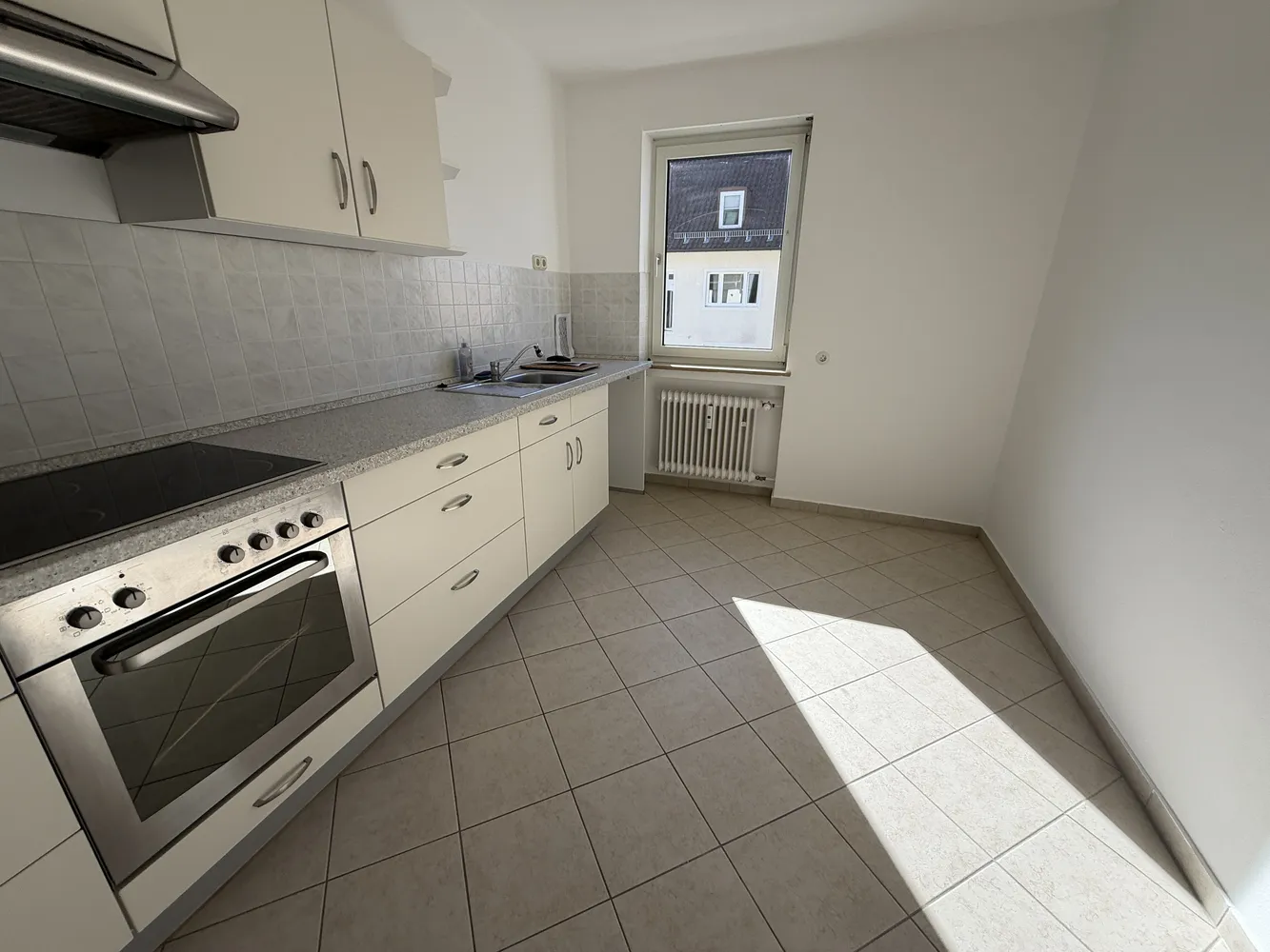 3 Zimmer Wohnung mit 80 m² in München – Bild 4