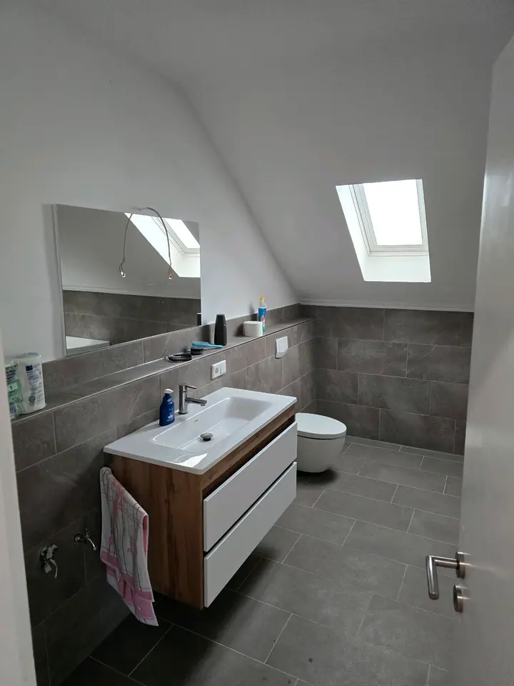 6 Zimmer Wohnung mit 210 m² in Detmold – Bild 9