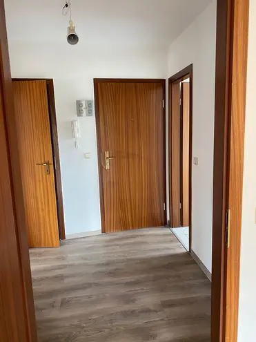 2 Zimmer Wohnung mit 70 m² in Frankfurt am Main – Bild 2