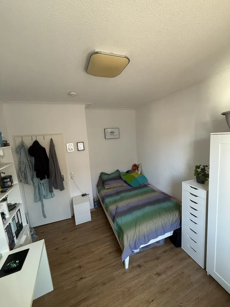 1 Zimmer Wohnung mit 68 m² in Stuttgart – Bild 2