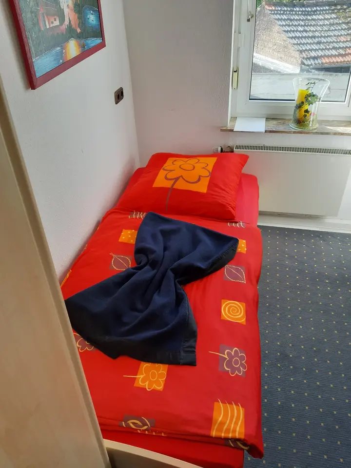 6 Zimmer Wohnung mit 140 m² in Bonn – Bild 1