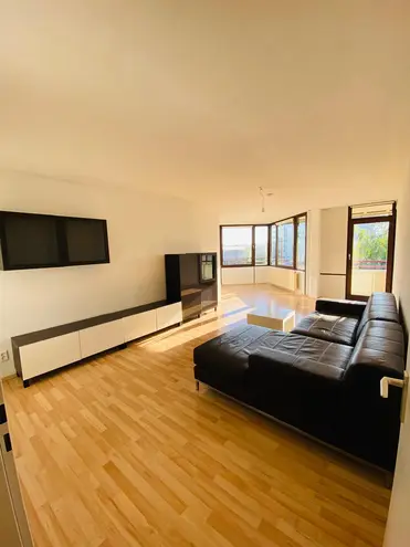 3 Zimmer Wohnung mit 89 m² in München – Bild 4