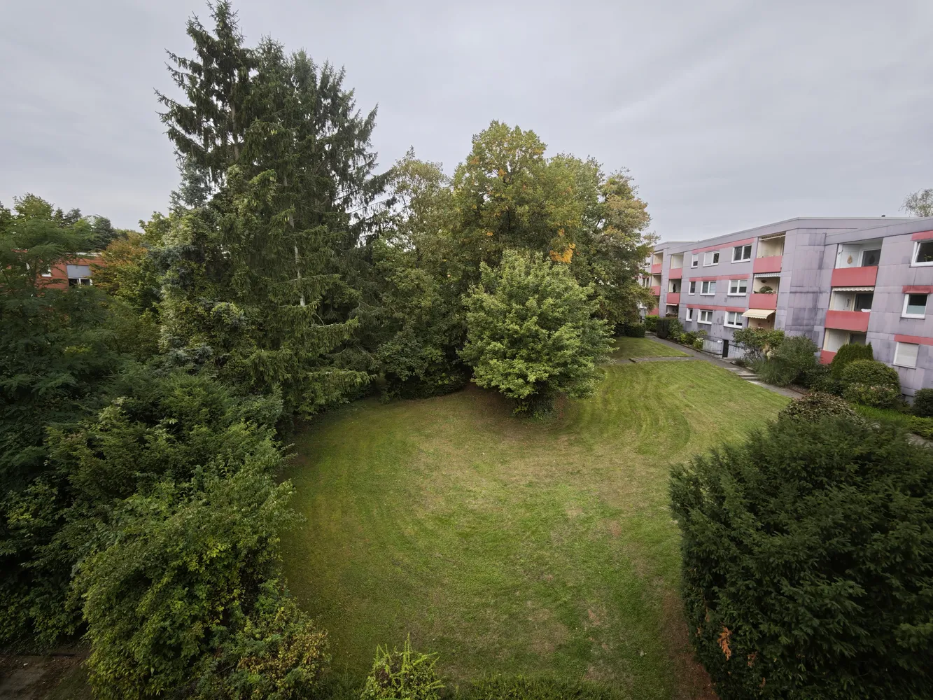 4 Zimmer Wohnung mit 78 m² in Brühl – Bild 2