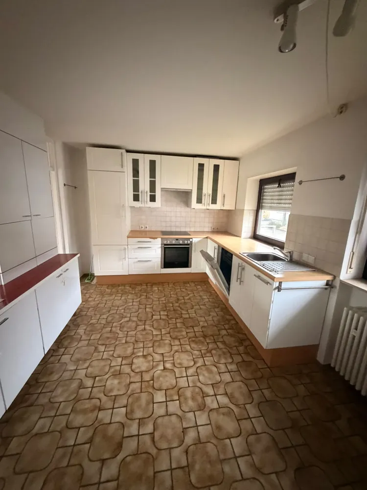 6 Zimmer Haus mit 191 m² in Bruchsal – Bild 2