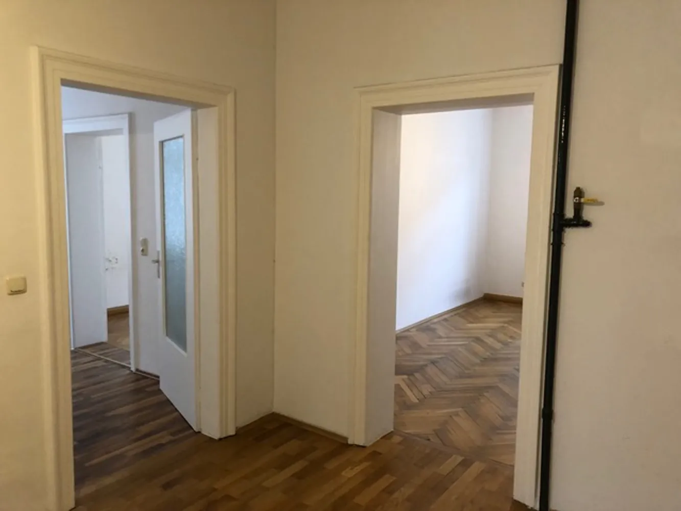 5 Zimmer Wohnung mit 108 m² in München – Bild 6