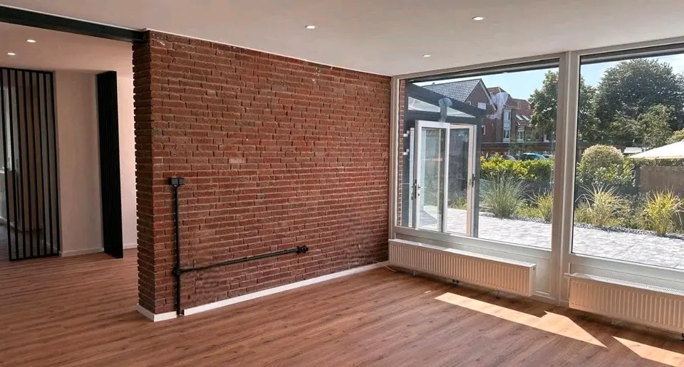 4 Zimmer Wohnung mit 170 m² in Buxtehude – Bild 1