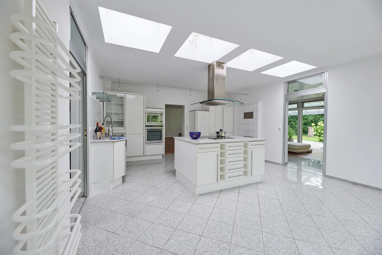 6 room house with 325 m² in Lüneburg – Photo 2