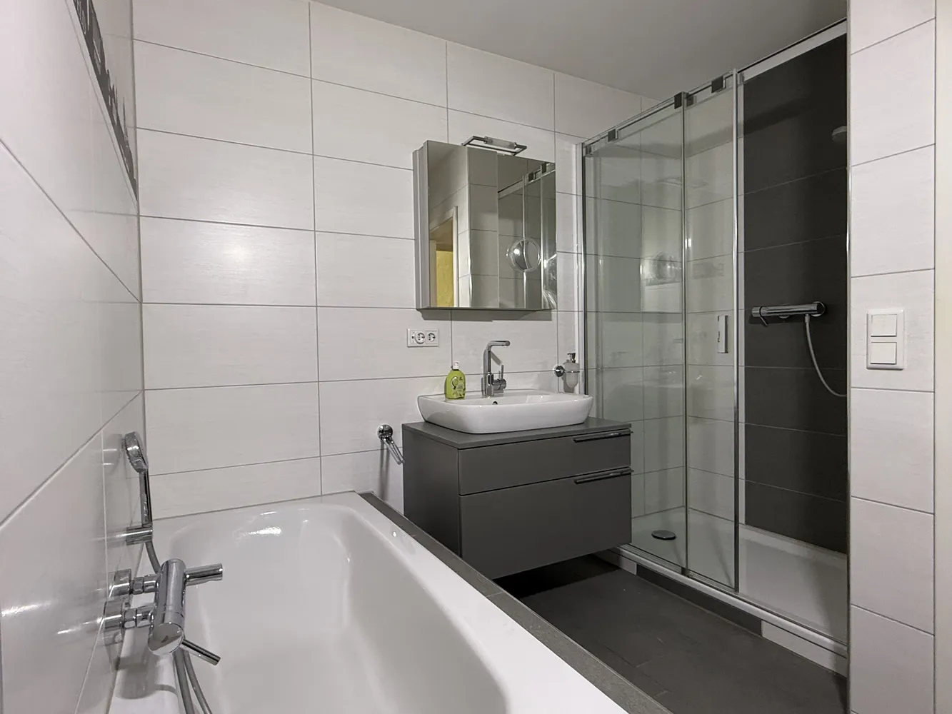 2 Zimmer Wohnung mit 72 m² in Krefeld – Bild 9