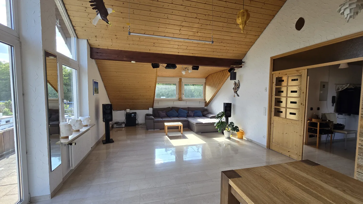 3 Zimmer Wohnung mit 106 m² in Stuttgart – Bild 4