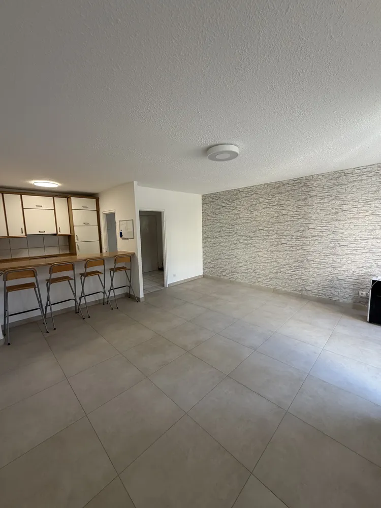 2 Zimmer Wohnung mit 55 m² in Wiesbaden – Bild 7