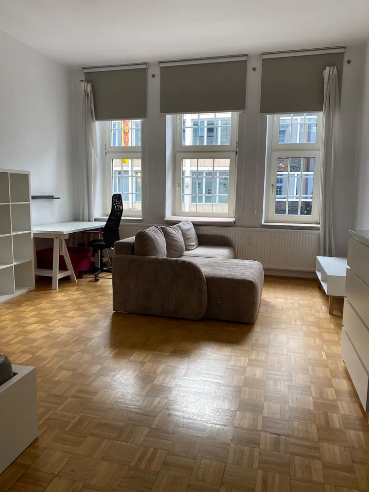 2 Zimmer Wohnung mit 46 m² in Köln – Bild 1