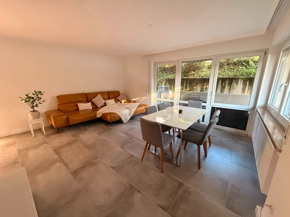 3 Zimmer Wohnung mit 102 m² in Würzburg – Bild 2