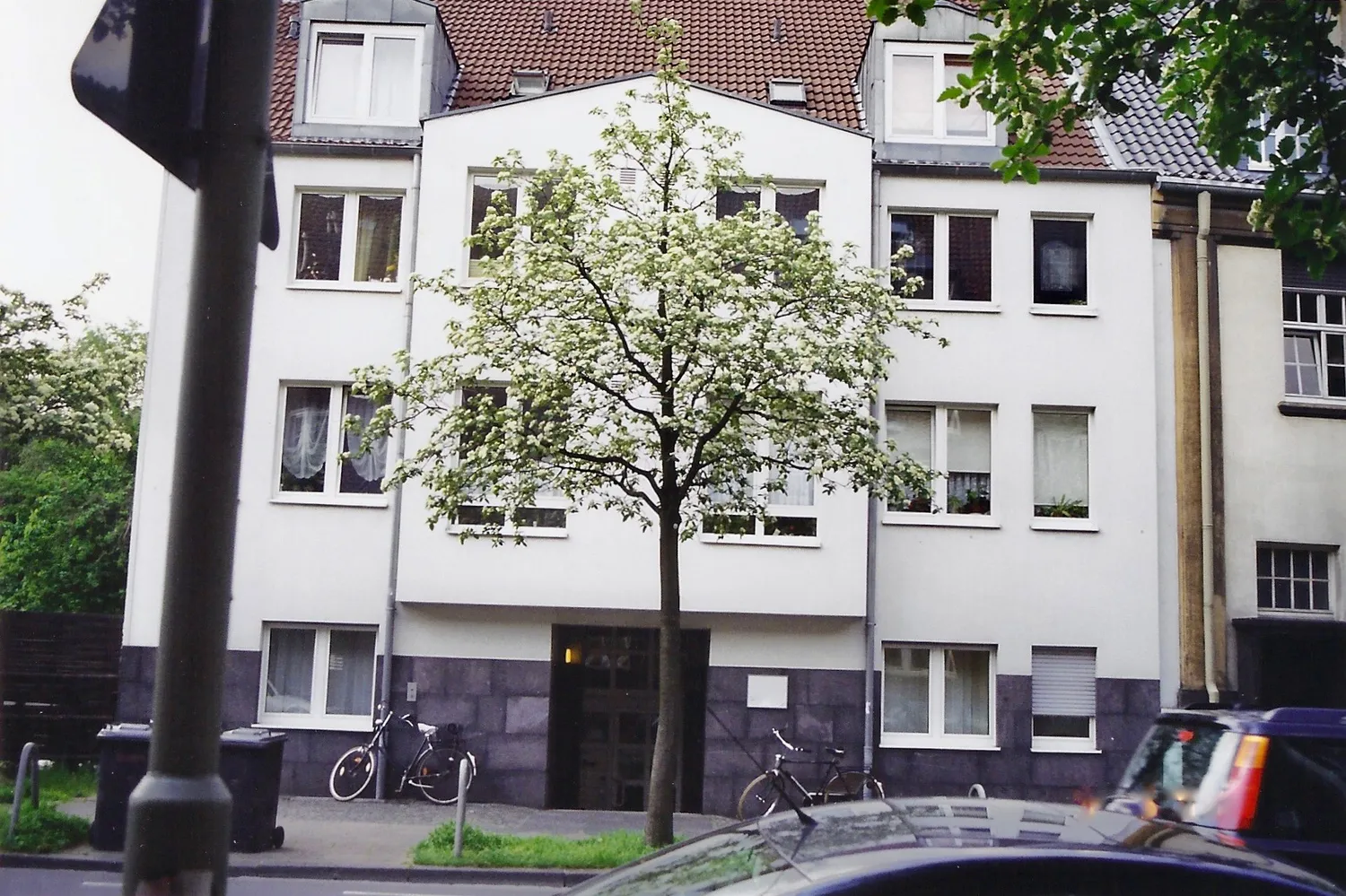 3 Zimmer Wohnung mit 82 m² in Krefeld – Bild 1