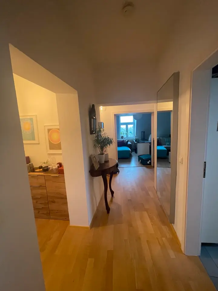 WG-Zimmer mit 90 m² in Frankfurt am Main – Bild 6