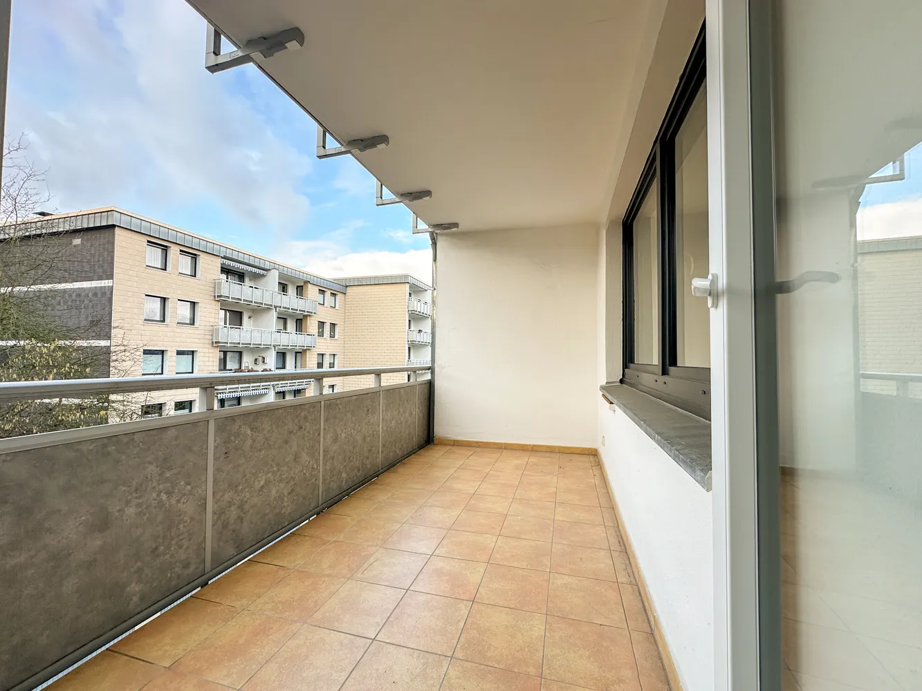 2 Zimmer Wohnung mit 77 m² in Erkrath – Bild 3