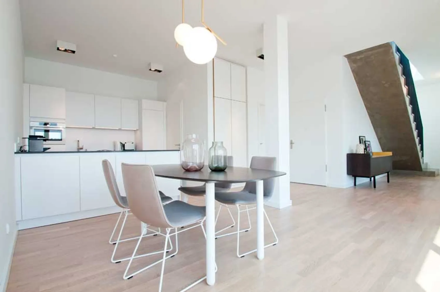 3 Zimmer Wohnung mit 110 m² in Berlin – Bild 2