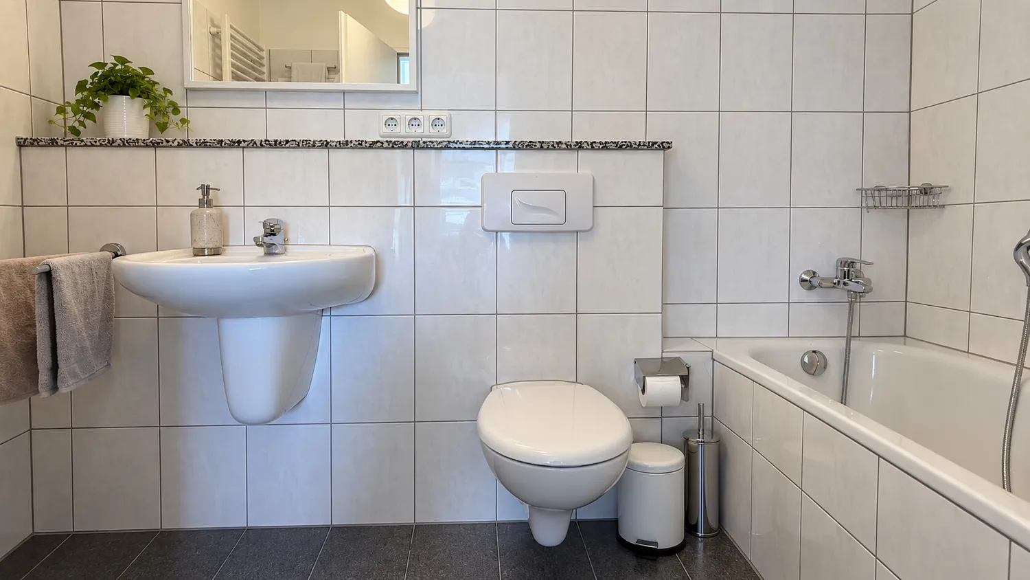 6 Zimmer Haus mit 145 m² in Düsseldorf – Bild 3