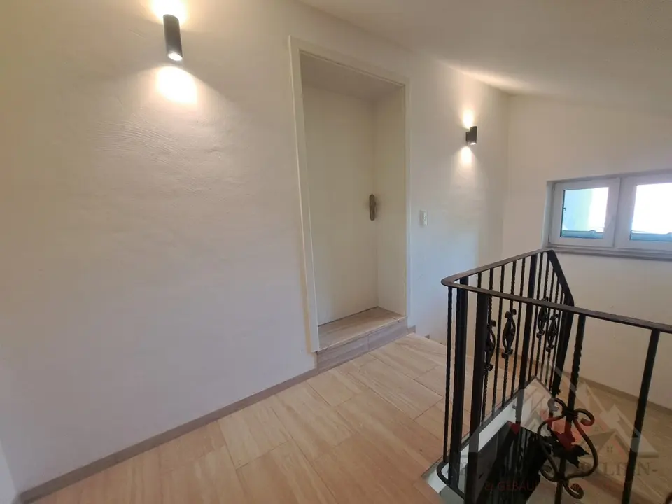 10 Zimmer Wohnung mit 309 m² in Traunstein – Bild 9