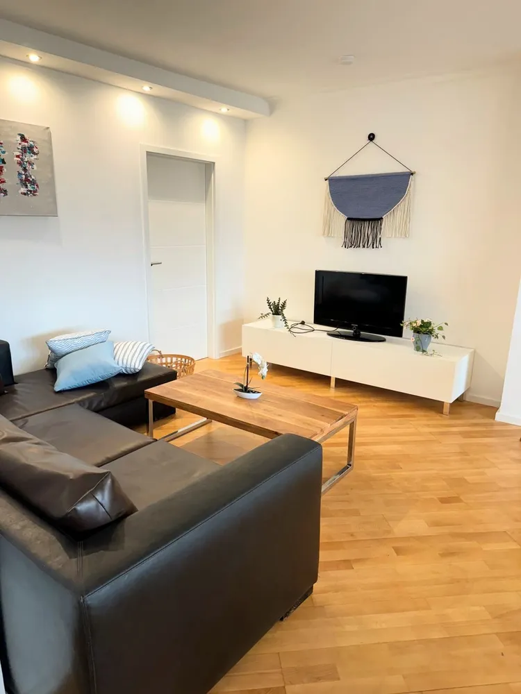 5 room apartment with 135 m² in Düsseldorf – Photo 2