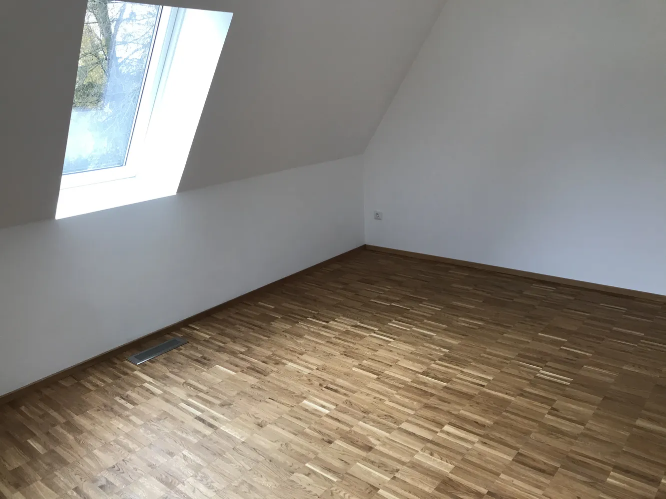 4 Zimmer Wohnung mit 133 m² in Hamburg – Bild 7