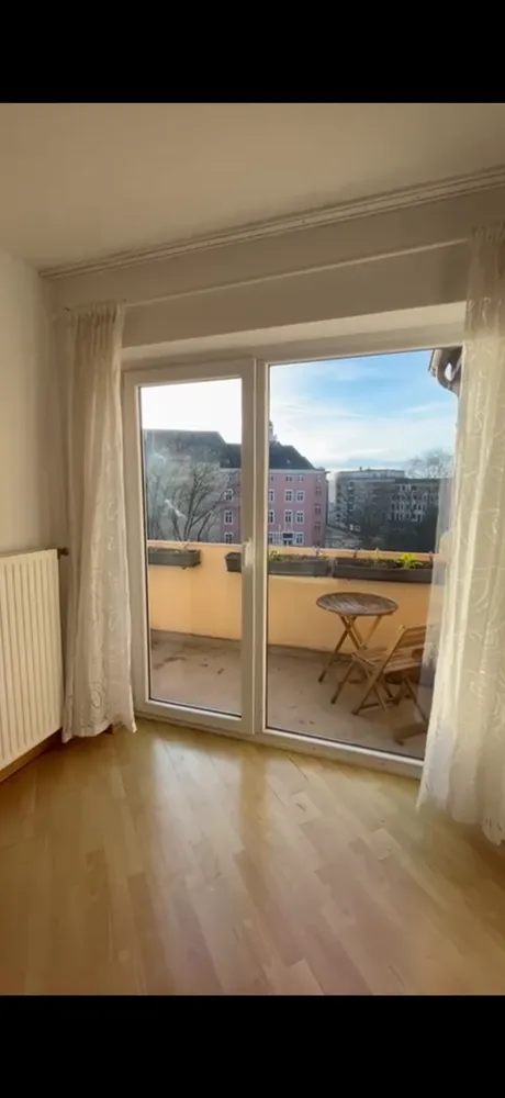 2 Zimmer Wohnung mit 65 m² in Düsseldorf – Bild 7